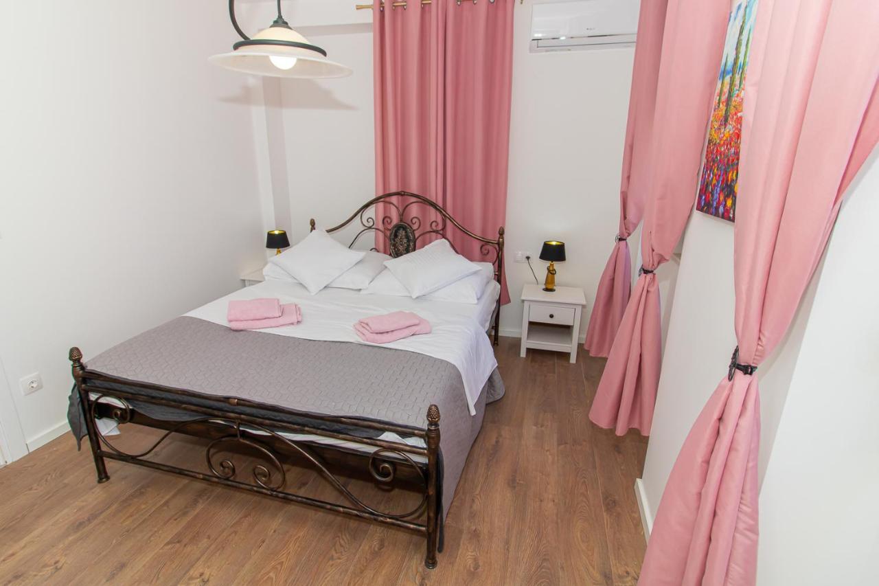 Luxury Apartments Iris Mostar Esterno foto