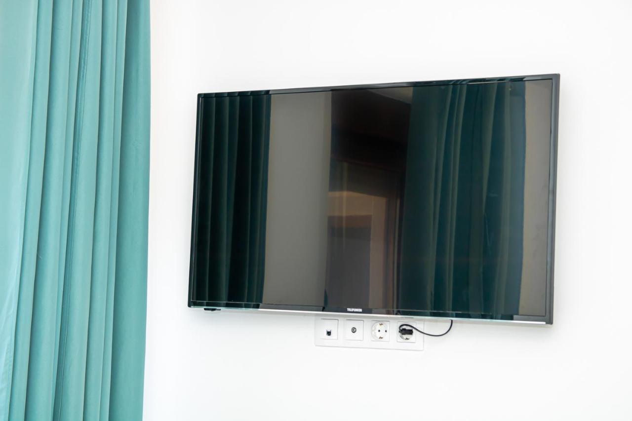 Luxury Apartments Iris Mostar Esterno foto